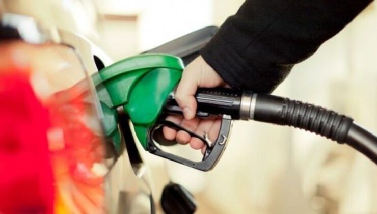 Benzine zam yapıldı
