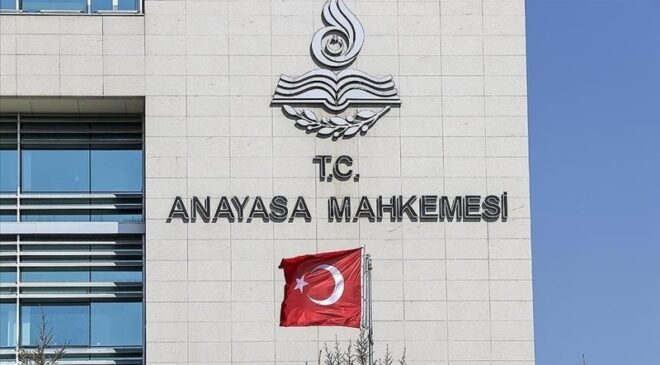 AYM’den Emekli Maaşı Kararı: CHP’nin 20 Bin TL Başvurusu Esastan Görüşülecek